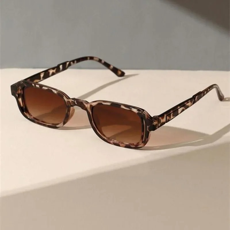 Luxurious Rectangle Sunglasses - Luxury Lifestyle Store ulasan dan harga