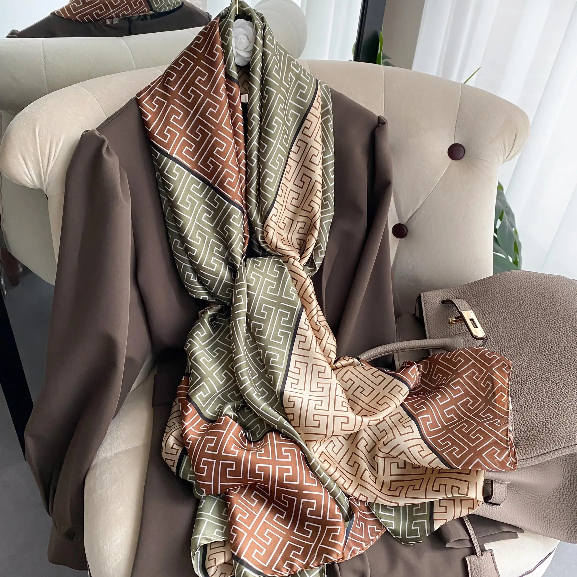 New Arrival Women Scarf Luxury - Luxury Lifestyle Store ulasan dan harga