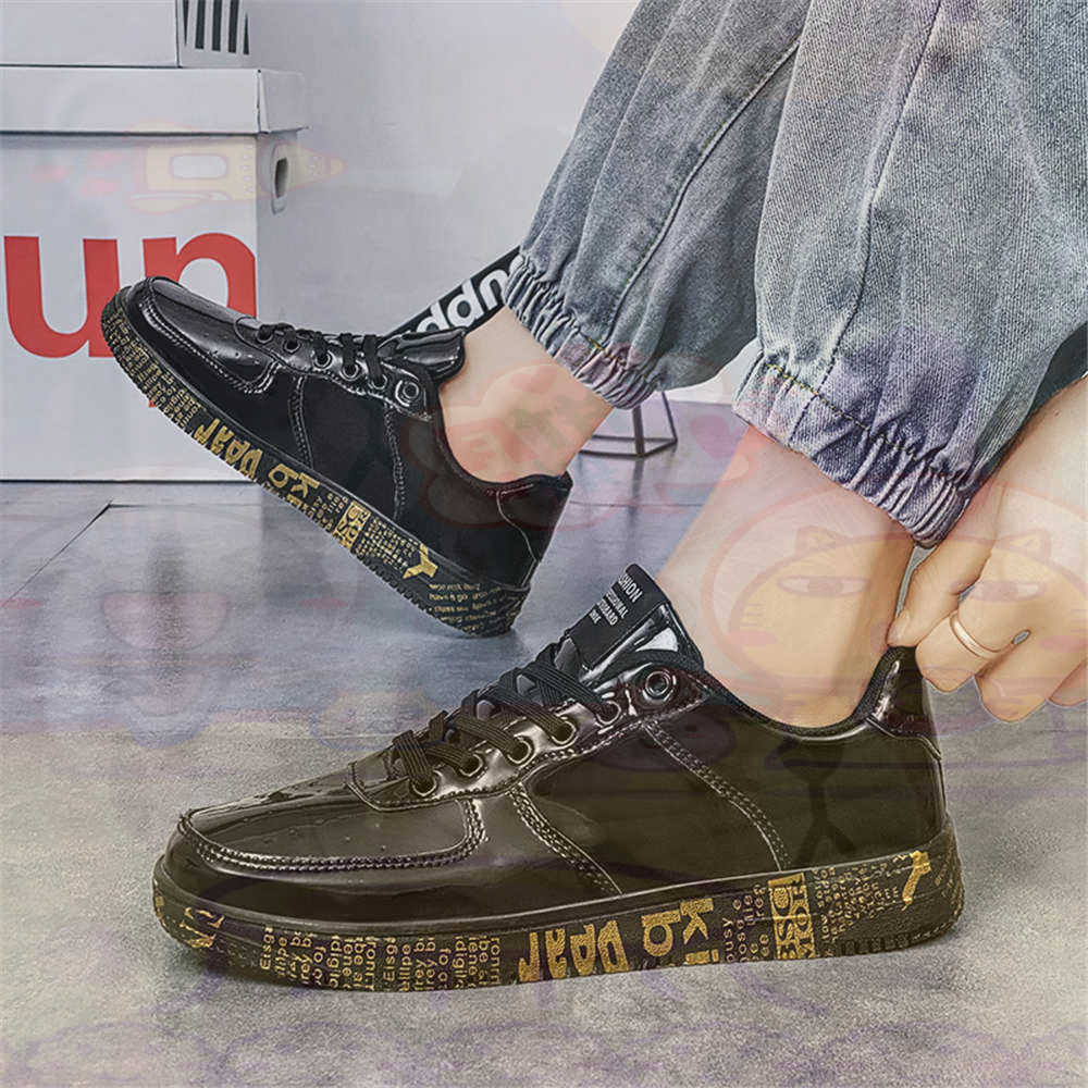 Round Foot Size 45 Sneakers Wh - Luxury Lifestyle Names ulasan dan harga